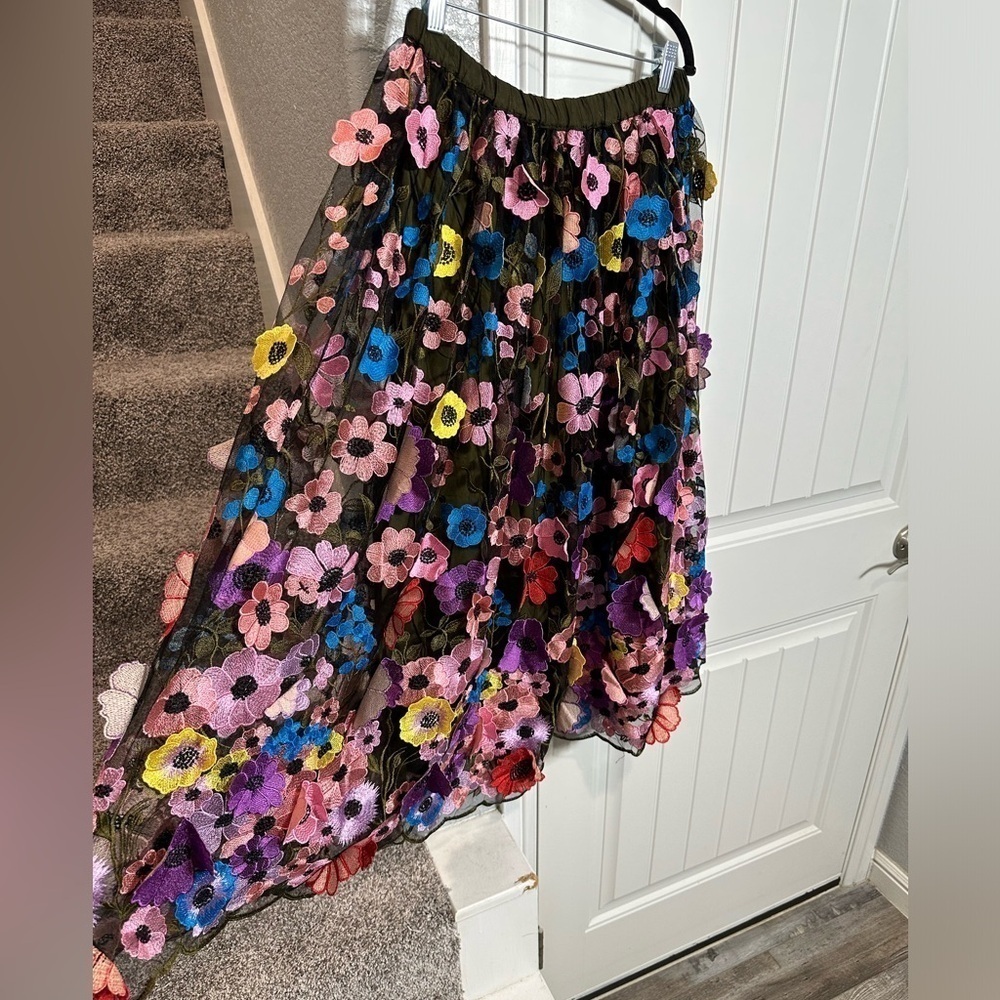 ANTHROPOLOGIE NWT MAEVE FLORAL APPLIQUÉ SKIRT 🌸 - Picture 7 of 9